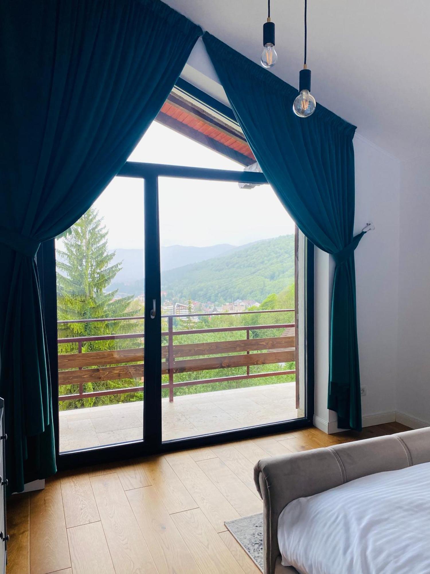 Stone House Sinaia Villa Luaran gambar